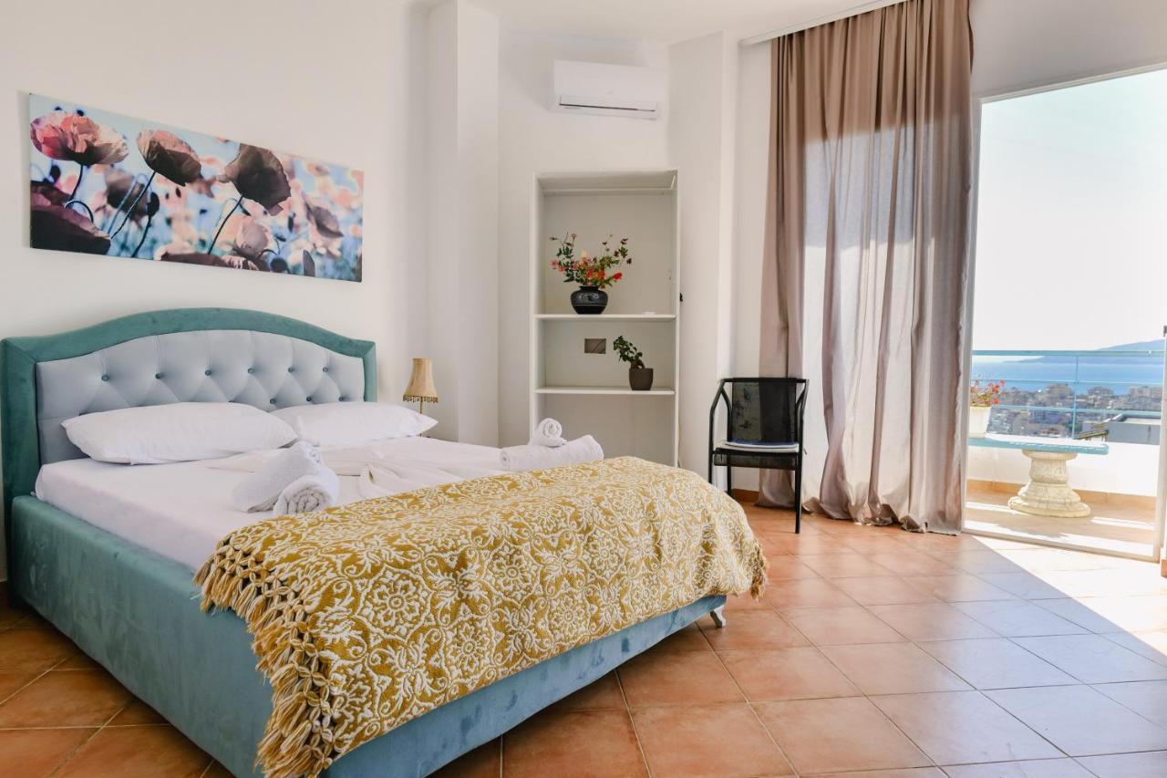 Hotel Leon Sarande Bagian luar foto